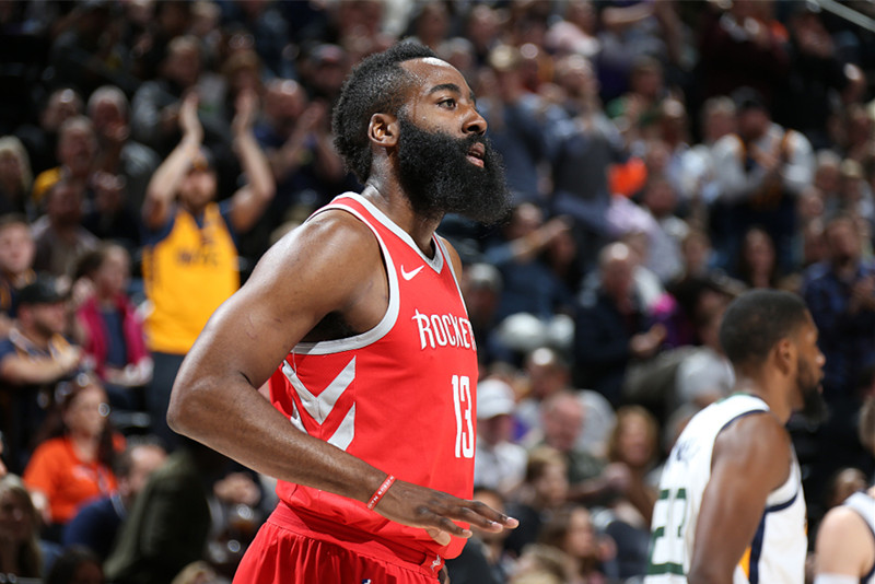 乐动体育官直播-包含浓眉哥关键节点势不可挡，利物浦带队取胜！的词条